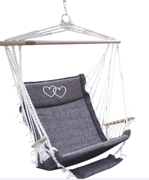 Výšivka na křeslo